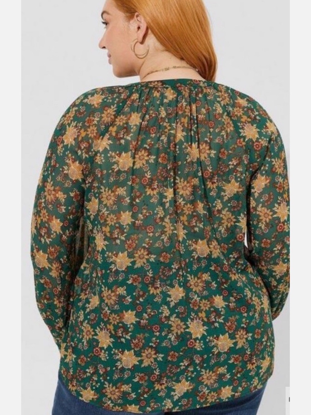 torrid Green Floral V-Neck Peasant Blouse - Picture 3 of 4